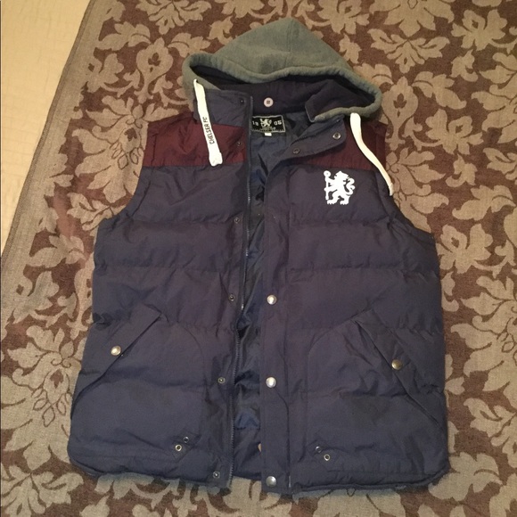 chelsea FC Other - NWOT CHELSEA FC hooded vest.